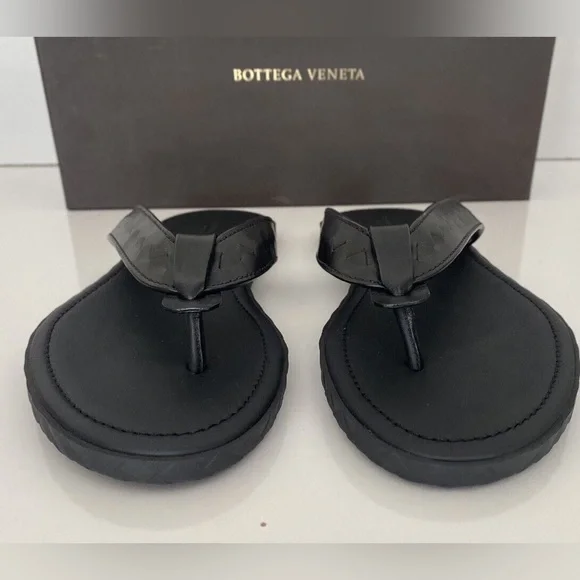 BOTTEGA VENETA MEN display picture 1
